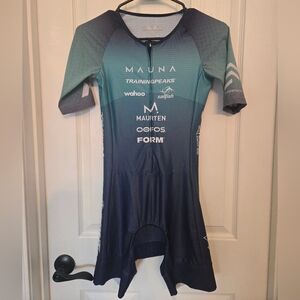 Mauna Blue and Green Cycling Suit